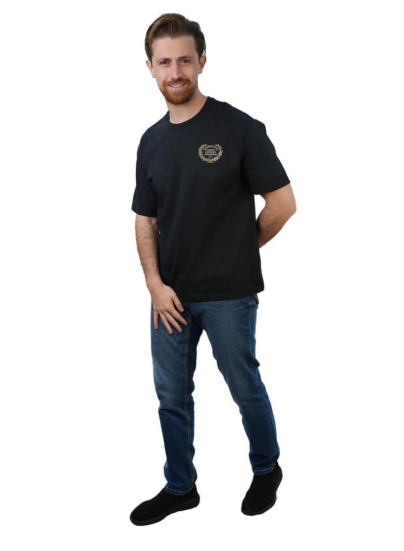 GIORDANO Men’s Relaxed Fit Printed Crew Neck Cotton Jersey Tee - Image 2